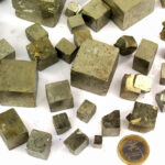 Pyrit Würfel natur Ø ca. 10 – 50 mm Edelsteine Heilsteine bei Wunderstein24