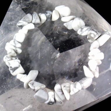 Magnesit weiß | Howlith Edelstein Armband flexibel und dehnbar Edelsteine Heilsteine bei Wunderstein24