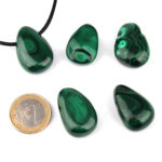 Mondstein hell Cabochon Anhänger seitlich gebohrt Edelsteine Heilsteine bei Wunderstein24