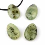 Hypersthen Cabochon Anhänger seitlich gebohrt Edelsteine Heilsteine bei Wunderstein24