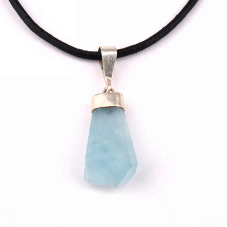 Aquamarin | Beryll Kristall Anhänger und 925 Sterling Silber+Öse Edelsteine Heilsteine bei Wunderstein24