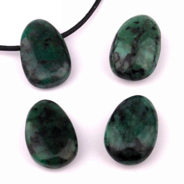Smaragd Cabochon Anhänger AAA-Qualität seitlich gebohrt Edelsteine Heilsteine bei Wunderstein24