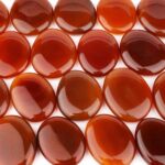 Rosenquarz Handschmeichler | Massagestein Ø 40 – 53 mm Edelsteine Heilsteine bei Wunderstein24