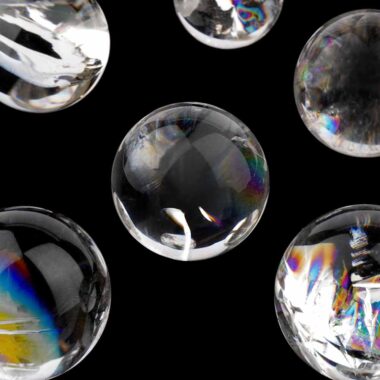 Bergkristall Kugel Ø 39 – 40 mm transparent und glasklar aus Brasilien Edelsteine Heilsteine bei Wunderstein24