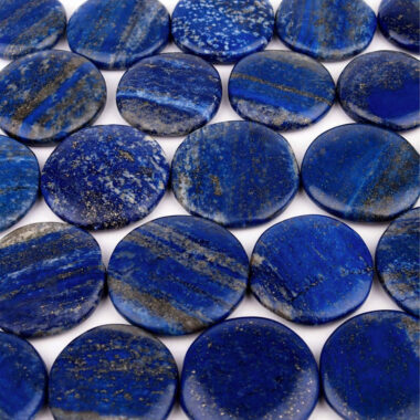 Lapislazuli Handschmeichler | Massagestein Ø 37 – 48 mm Edelsteine Heilsteine bei Wunderstein24