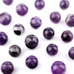 Amethyst Kugel Ø 27 – 28 mm aus Brasilien in sehr schöner Farbe Edelsteine Heilsteine bei Wunderstein24