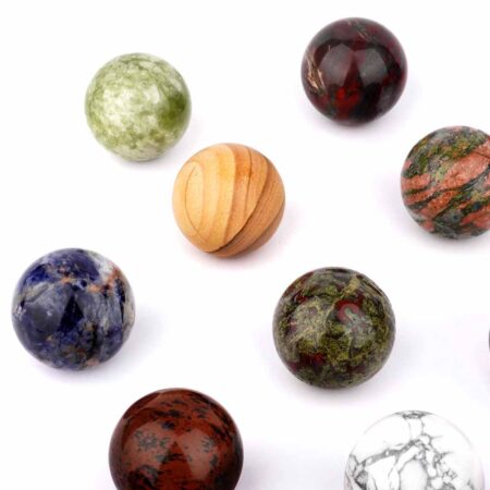 1 kg = 11 verschiedene Edelstein – Kugeln Ø ca. 40 mm Set aus aller Welt Edelsteine Heilsteine bei Wunderstein24