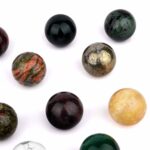 1 kg = 11 verschiedene Edelstein – Kugeln Ø ca. 40 mm Set aus aller Welt Edelsteine Heilsteine bei Wunderstein24
